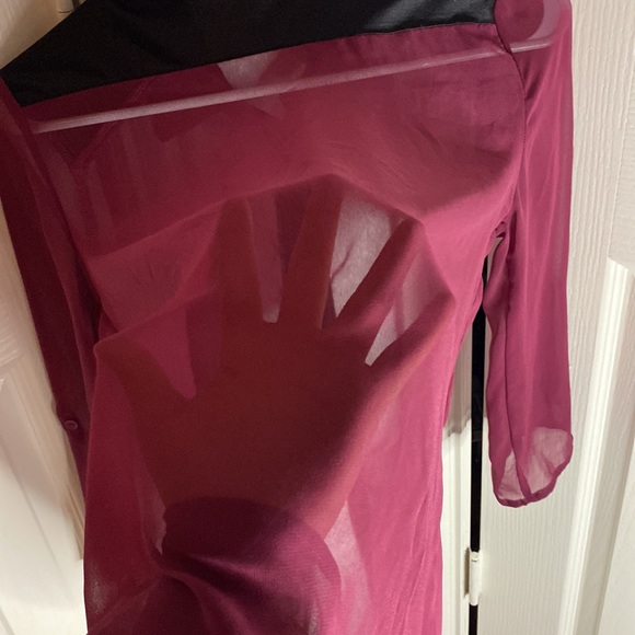 See through blouse - Picture 3 of 3